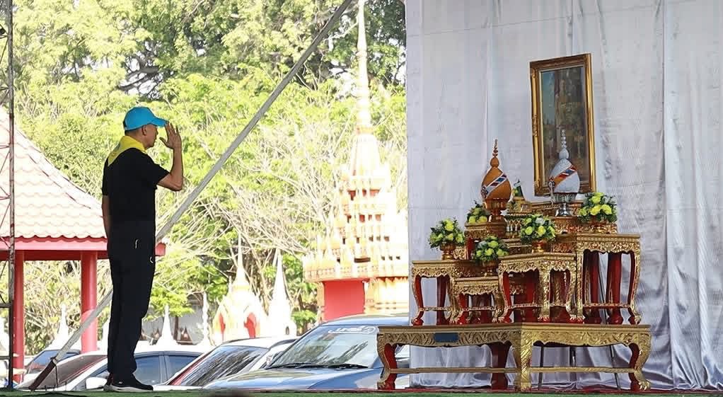 title - องคมนตรีนำนักเรียนทุนพระราชทาน ม.ท.ศ.  โรงเรียนวัดนางเล่ว จังหวัดอ่างทอง ทำกิจกรรมจิตอาสา “เราทำความดี ด้วยหัวใจ” 